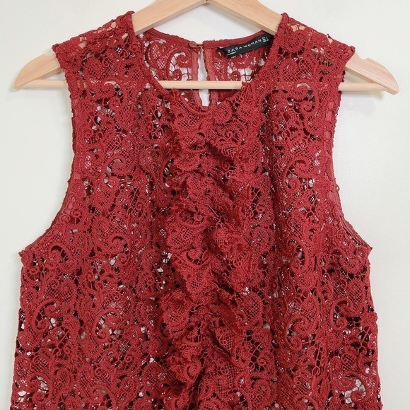 ZARA  | BURGUNDY LACE RUFFLE FRONT TOP - Picture 3 of 10
